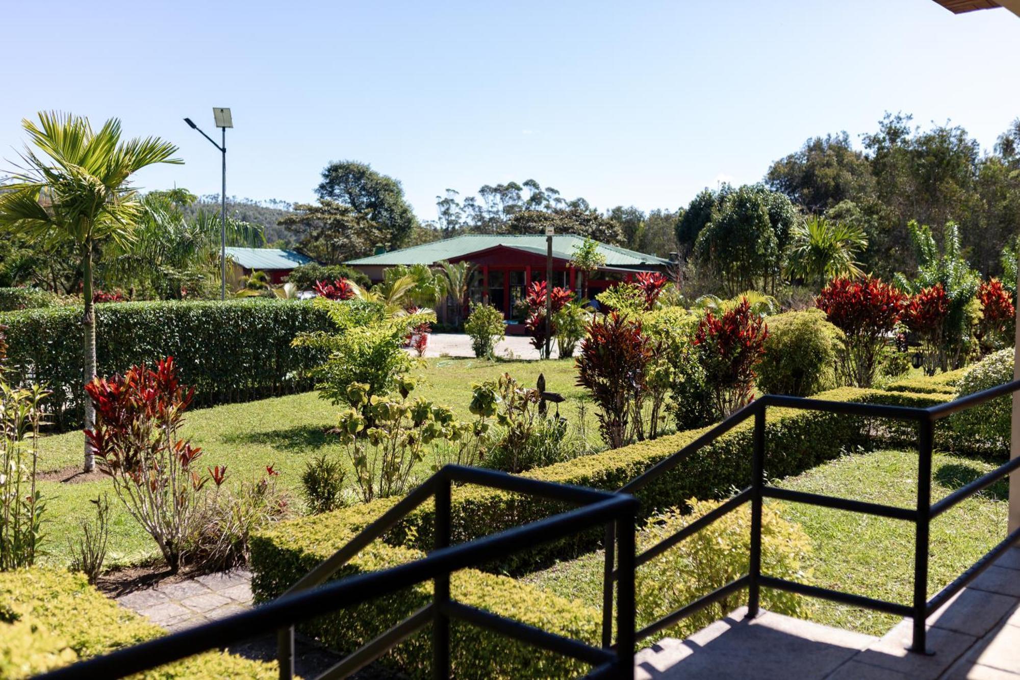 Andasibe Lemurs Lodge Exterior photo