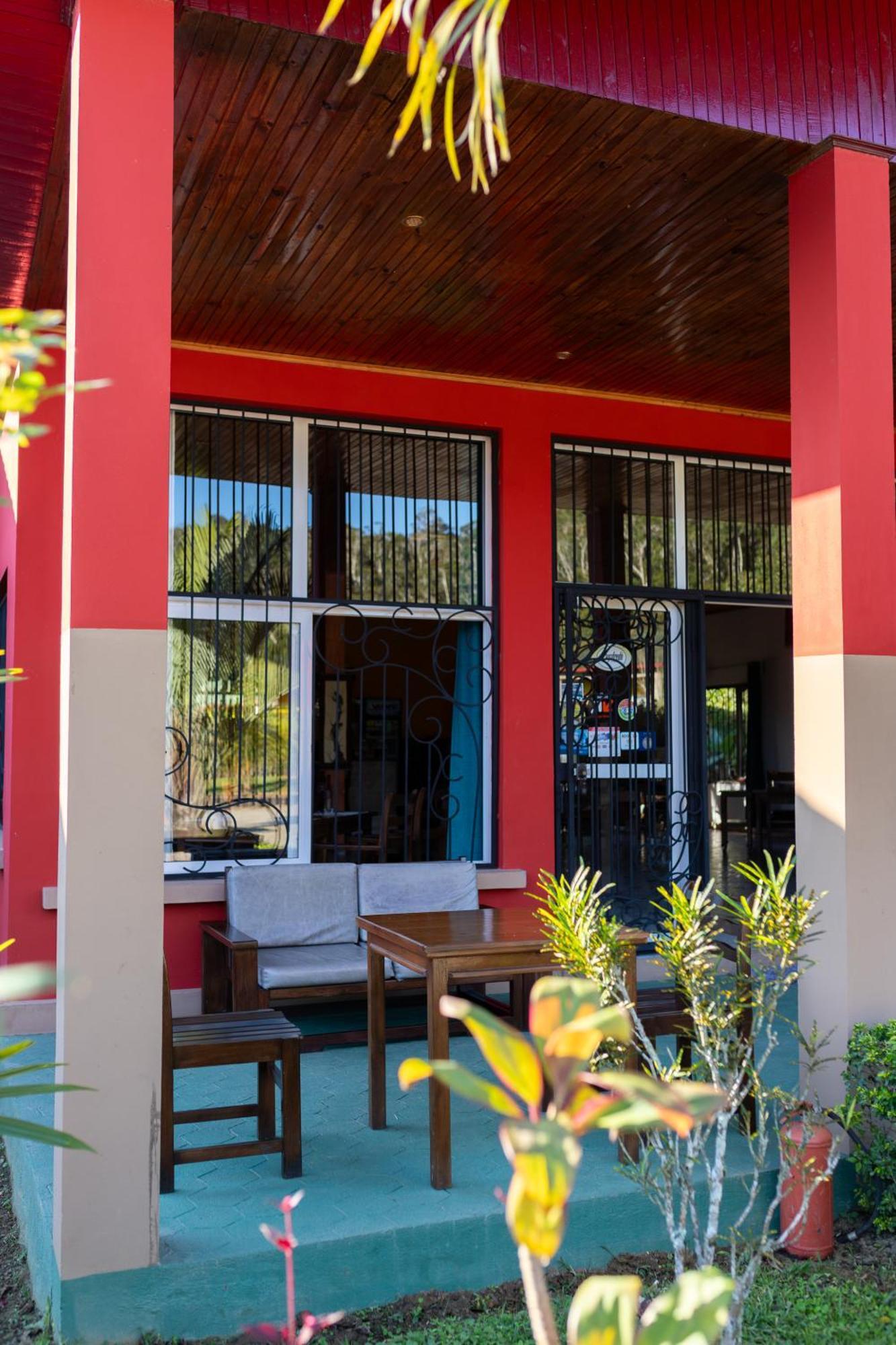 Andasibe Lemurs Lodge Exterior photo